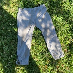 Girls gray yoga pants